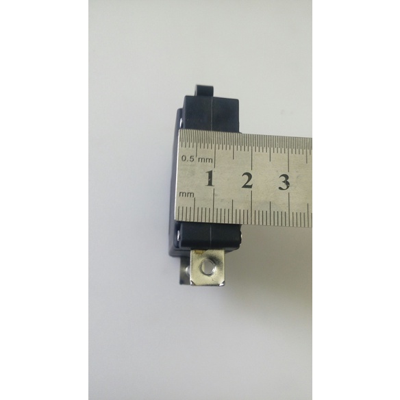J20Ju1 Saklar Mcb Genset 23A Pemutus Arus Circuit Breaker Body Kecil 23Amper Ju2022