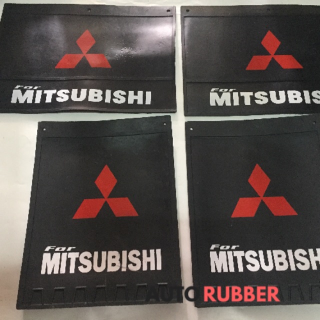 1 Set Karpet Lumpur Karet Mitsubishi / Mud Guard / Karpet Roda Mitsubishi L 300