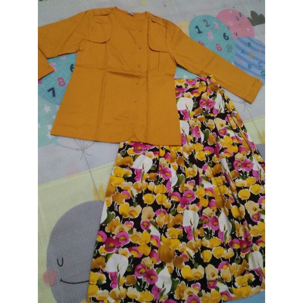 Ethica Setelan blus& rok
