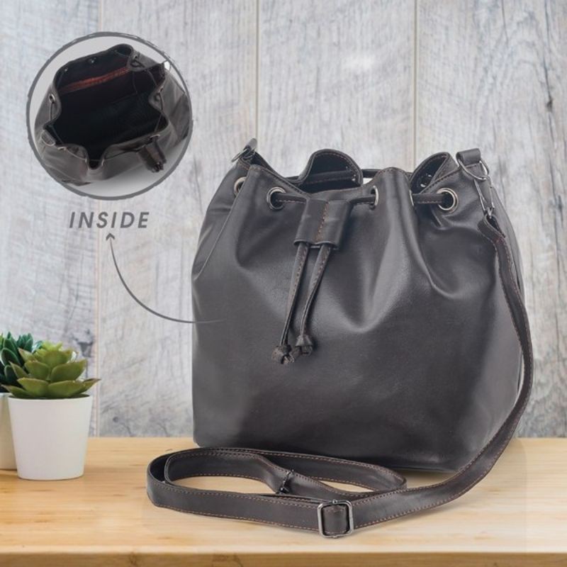 Tas Serut Selempang Wanita Semi Kulit Slingbag Premium