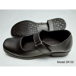Sepatu Pantofel Paskibra Wanita Warna Hitam Hak 3 cm Model Sepatu Pantofel Paskibra Wanita Warna Hitam Hak 3 cm Model