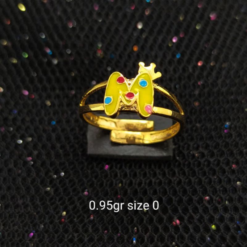 Cincin Anak Huruf M 0.95gr Kadar 750 - 2719