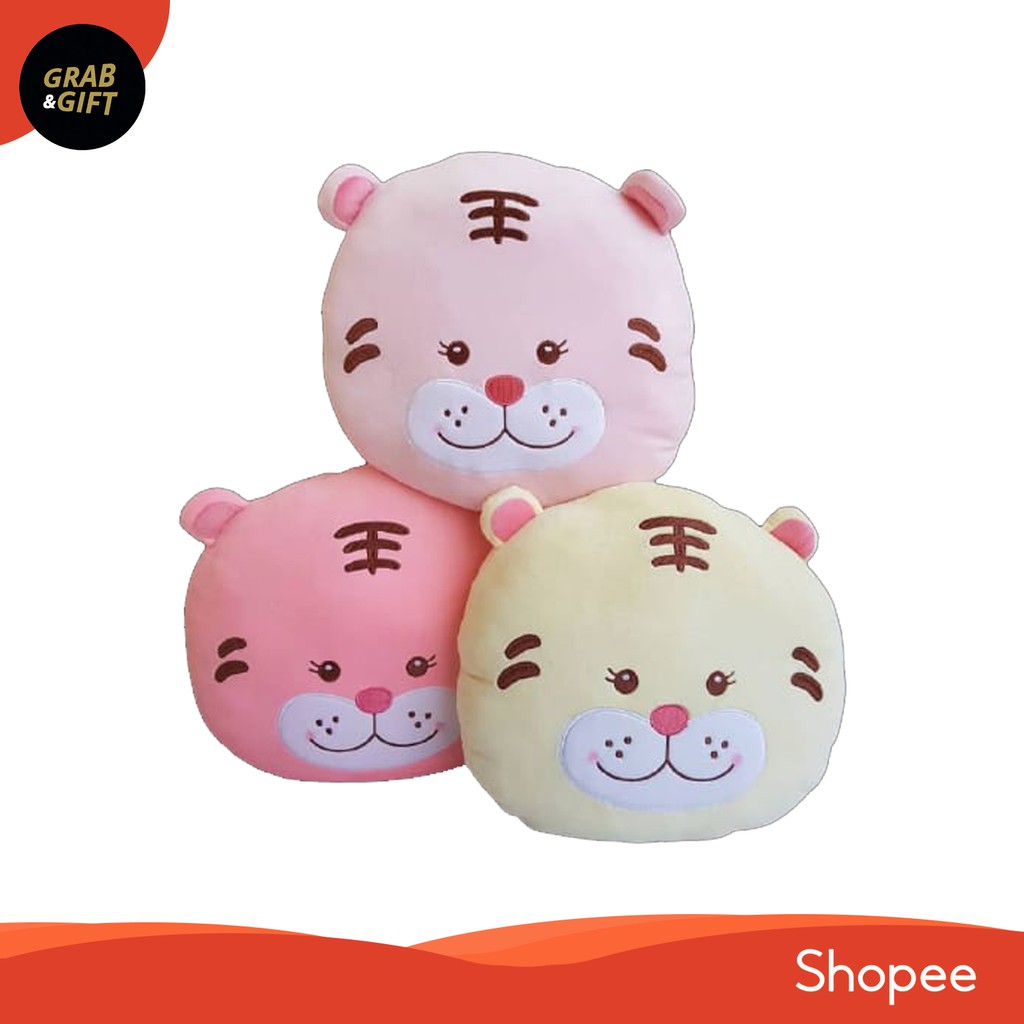 BANTAL KEPALA KUCING LUCU