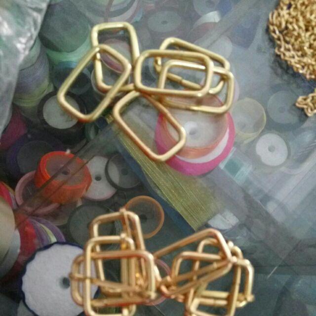 Ring Kotak 25 Mm Tebal 3 Mm Warna Emas Muda