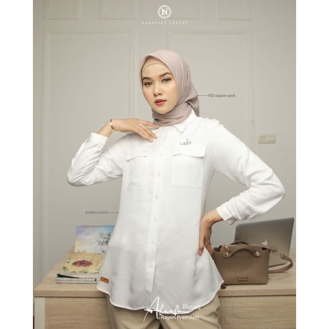 ALEEFA BLOUSE BY NADHEERA LUXURY