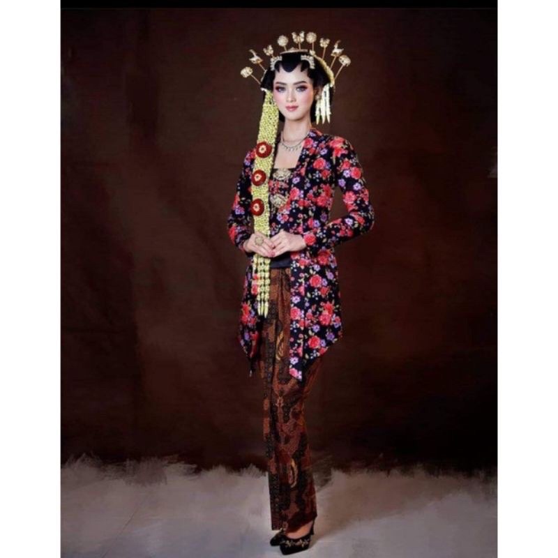 Tunik Kutubaru Floral Bunga Kebaya Modern Bunga Seragam Bridesmaids