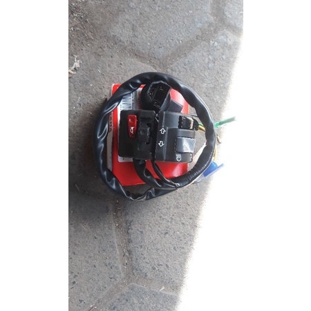 holder kiri vixion ori