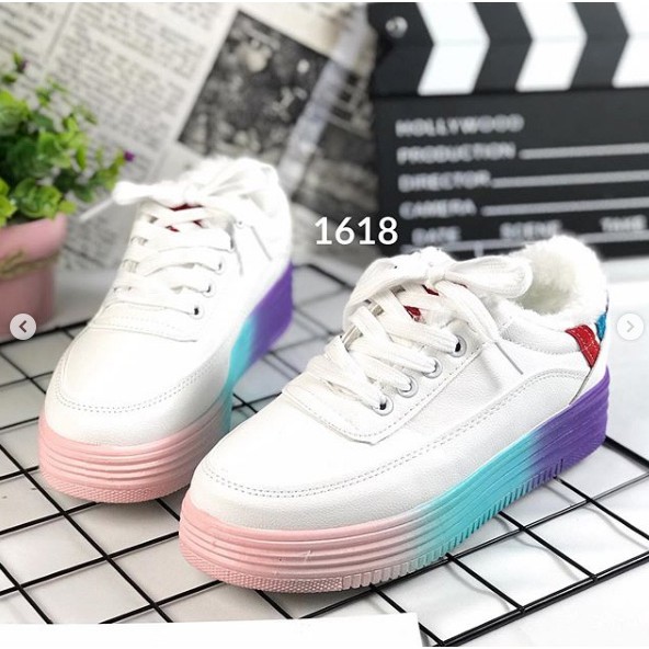 Sneakers A1618A