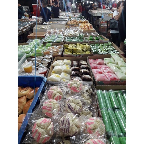 

PASAR SEGAR- KUE BASAH PASAR / KUE TRADISIONAL / JAJANN PASAR