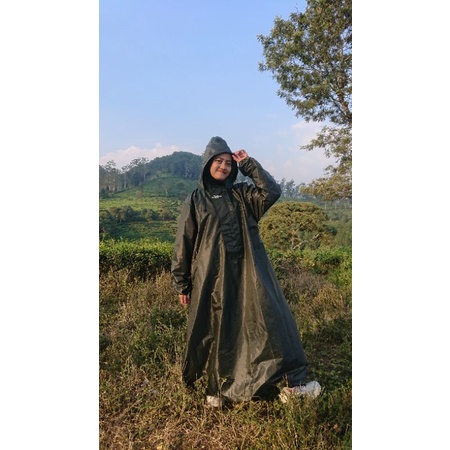 Jas hujan muslimah ponco muslimah syari