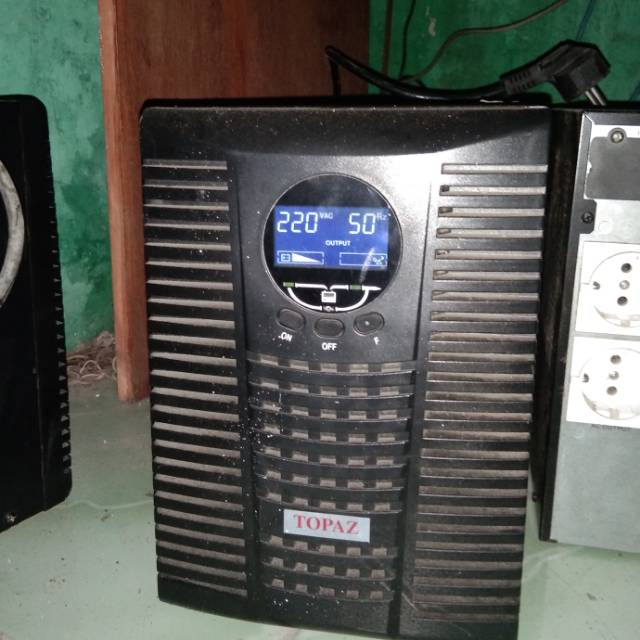 UPS merk TOPAZ ZP110 1KVA