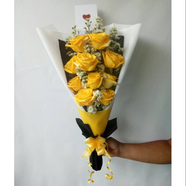 Buket Bunga Mawar Kuning Asli Hand Bouquet Bucket Wisuda Fresh Flower Shopee Indonesia