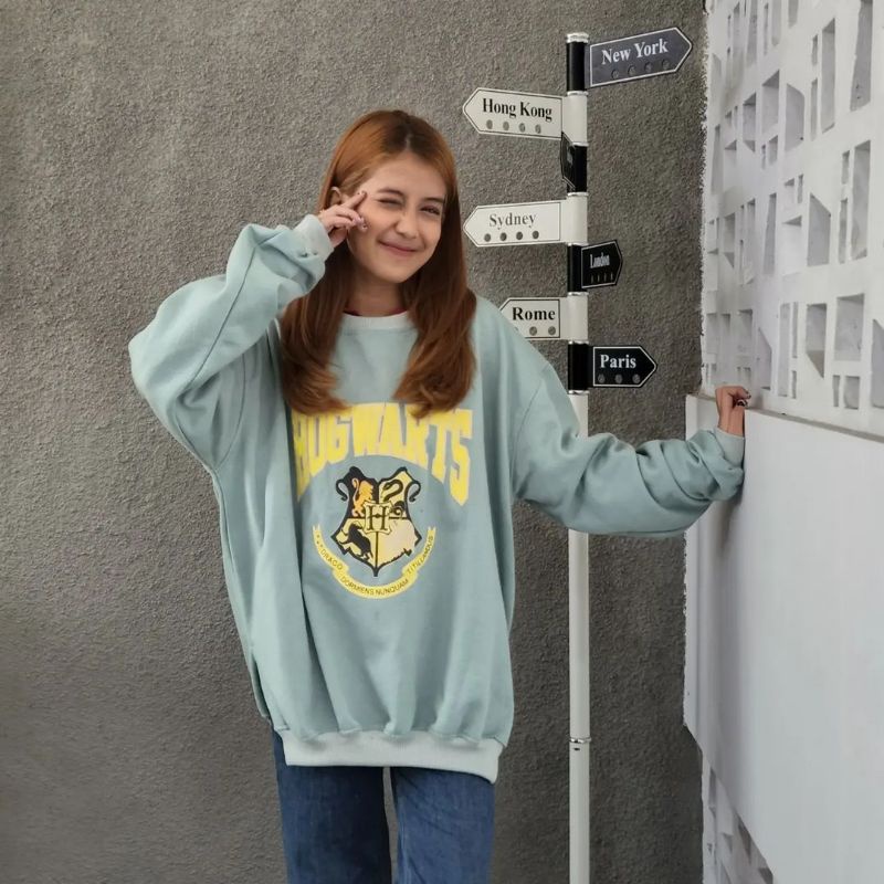 Hogwarts sweater XXL