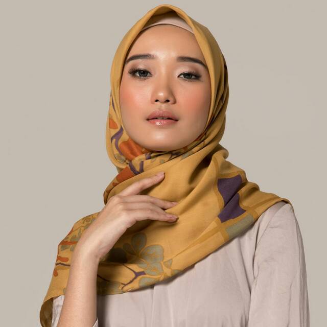 New Arrival Jana Scarf Buttermilk Kami. By KAMIIDEA