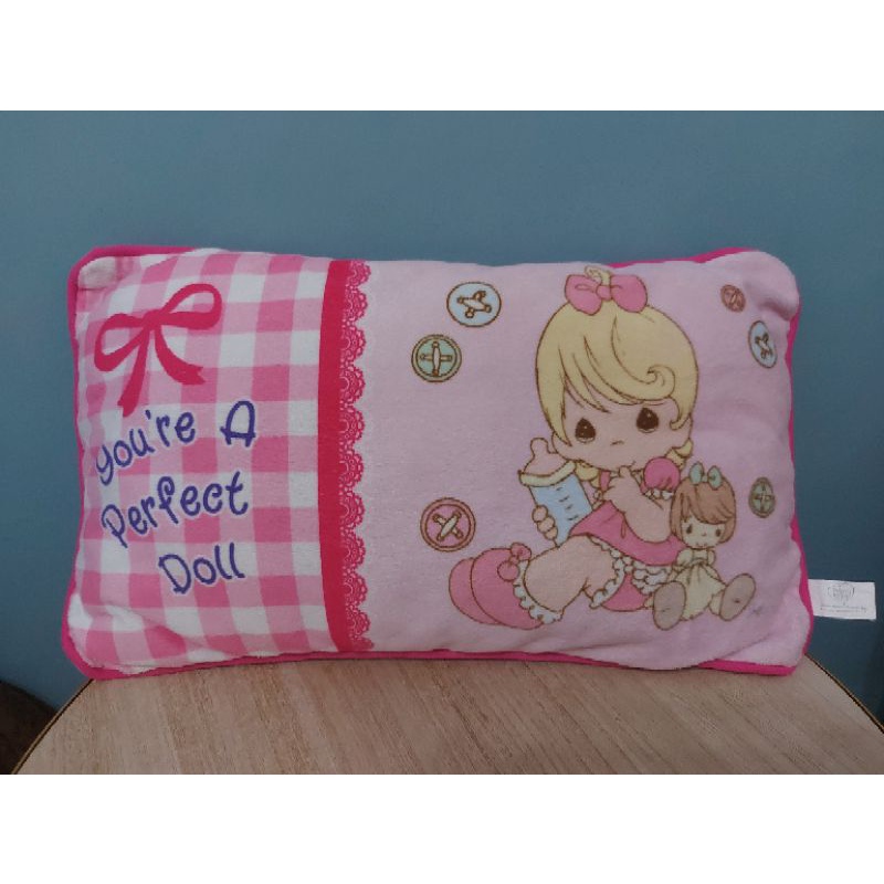 Boneka bantal precious moment