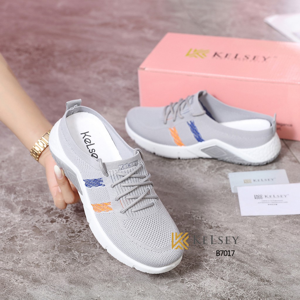 Kelsey Sandal Flyknit Shoes Wanita Selop Sandal  B7017