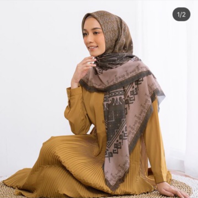 Ruwa Scarf Heaven Lights