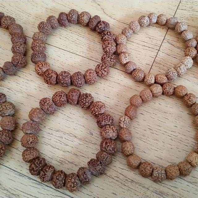 Gelang Genitri / Jenitri / Rudraksha