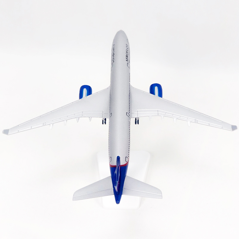 Miniatur Diecast Pesawat Terbang Rusia Airbus 330 A330 Bahan Alloy Ukuran 20CM Untuk Koleksi