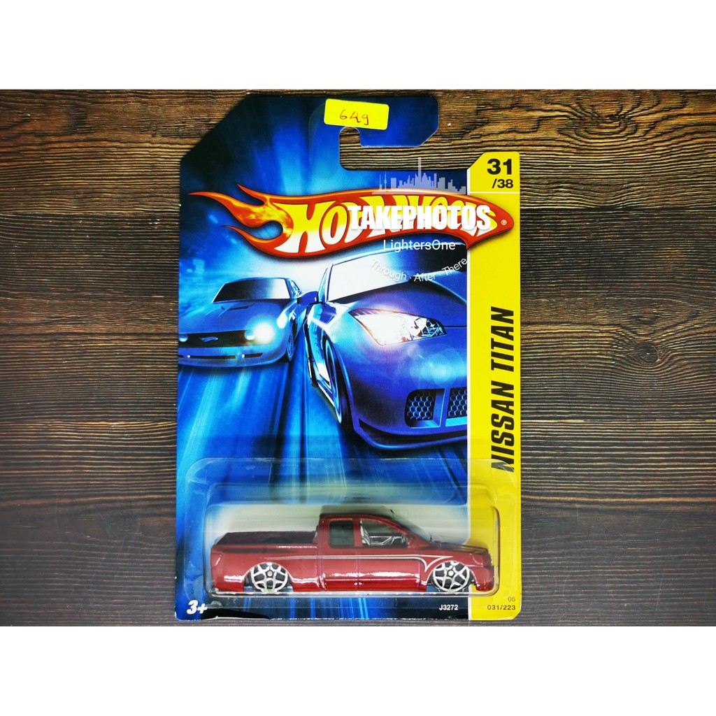 Hotwheels 2006 Nissan Titan -Dark Red-