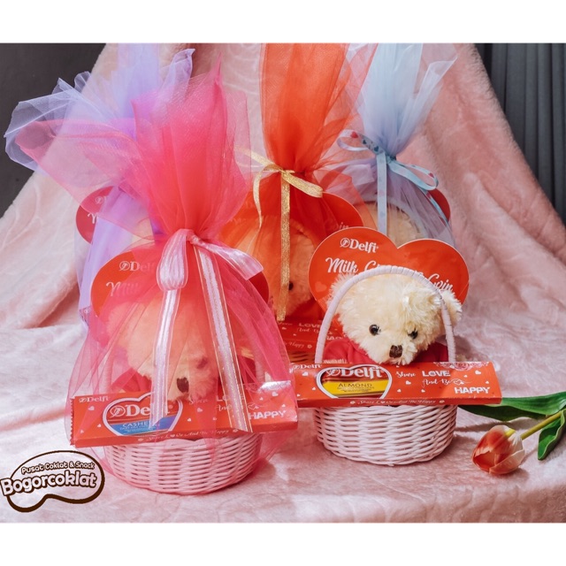 

Parcel Coklat Valentine