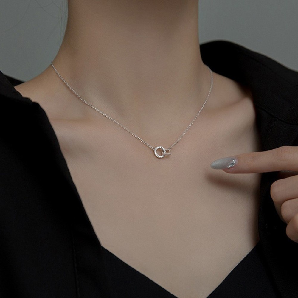Kalung Rantai Pendek Liontin Bulat Persegi Geometris Warna Silver Untuk Wanita