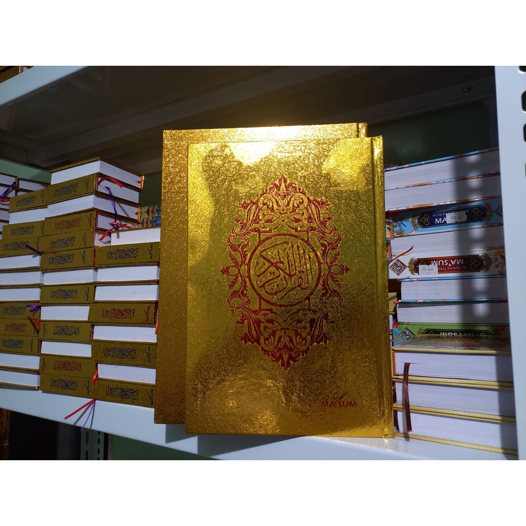 Al Quran Cover Emas B5 [ 19x27cm ] - Al Quran Besar - Al Quran Non Terjemah B5