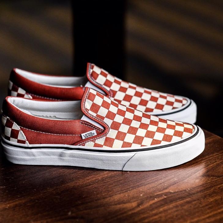 picante checkered vans