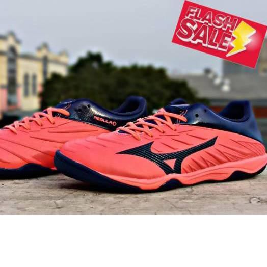 ✯ Sepatu Futsal Mizuno Rebula Sala Original ☏