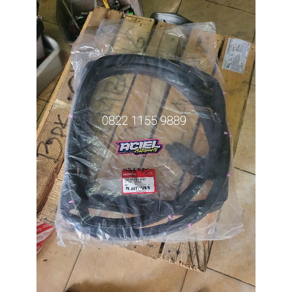 KARET PINTU HONDA MOBILIO ORIGINAL