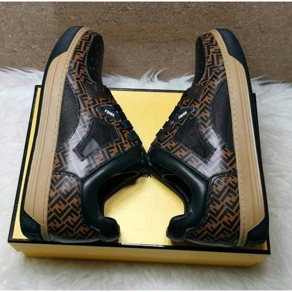 SEPATU SNEAKER PRIA FENDI MIRROR VIP