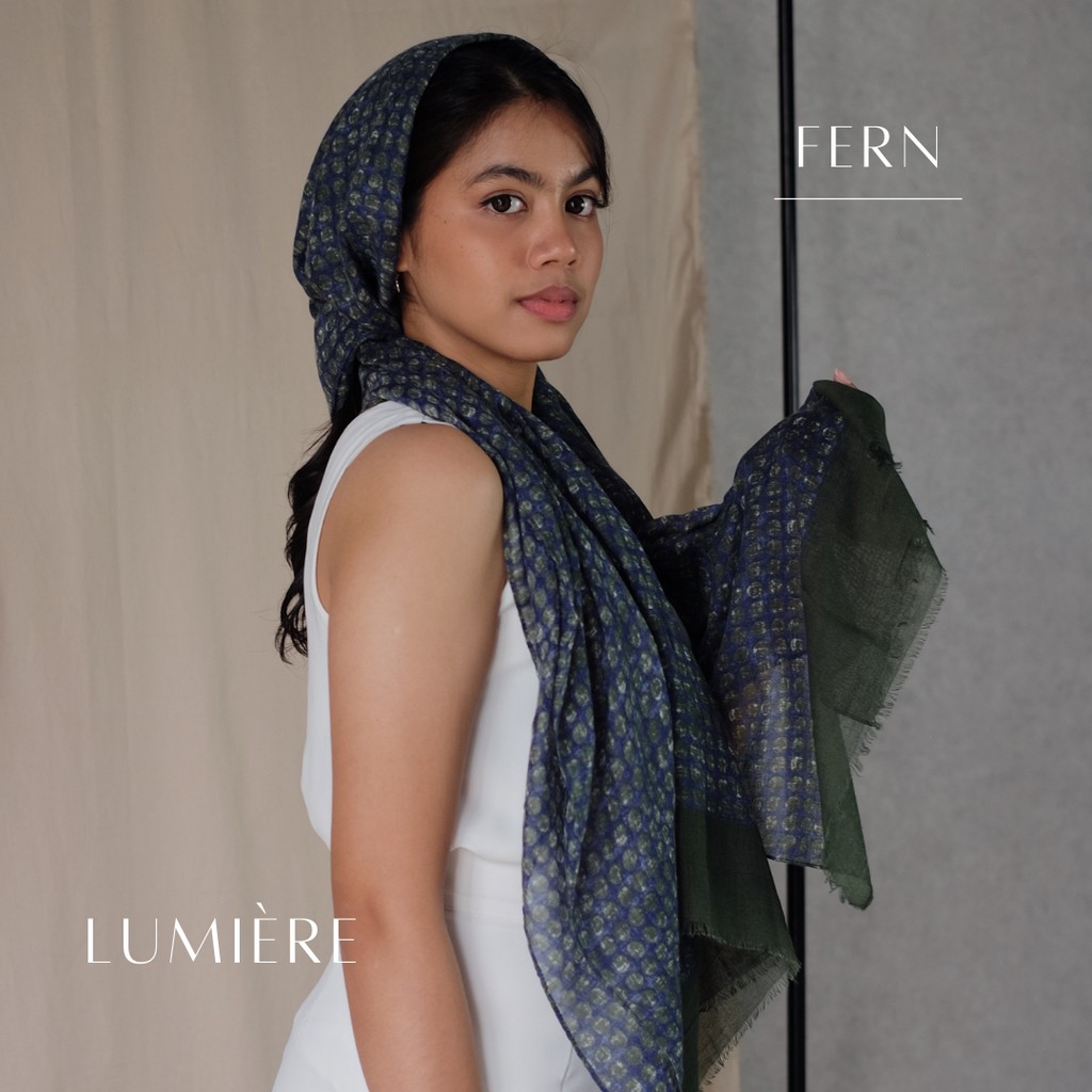 Fern Shawl - Lumière Collection