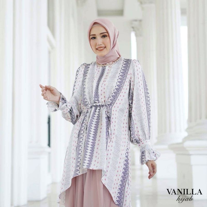 KiYURA vanilla hijab DANDELION BLOUSE - WHITE size L bukan semesta siap kirim