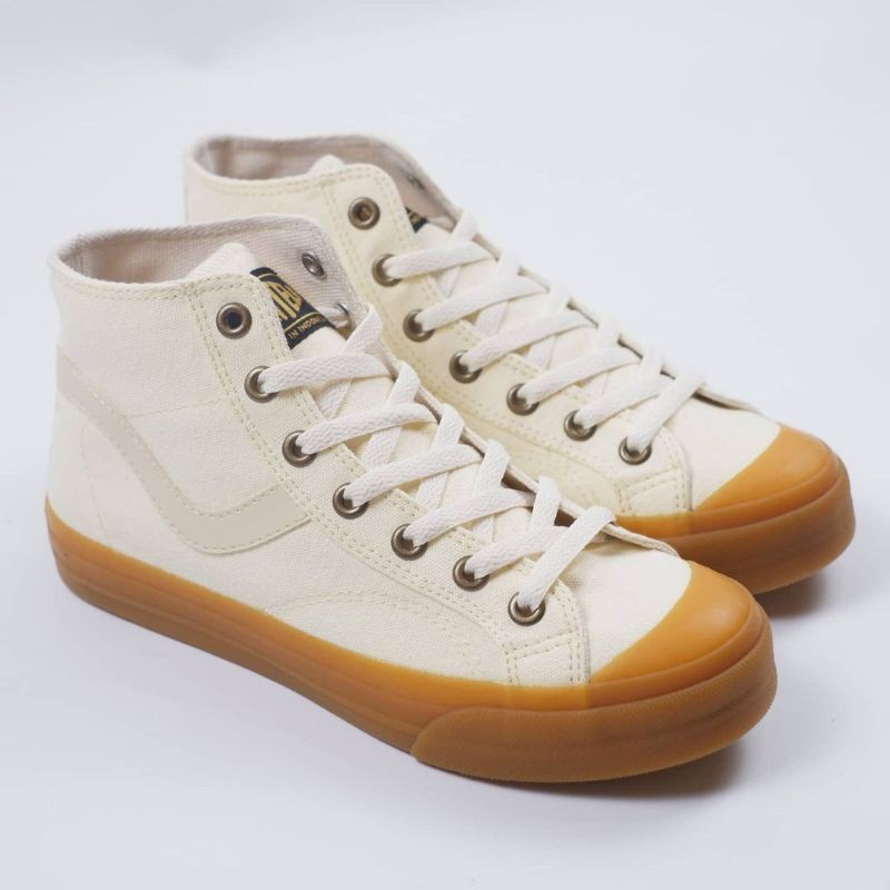 VENTELA SHOES - PUBLIC HIGH NATURAL GUM