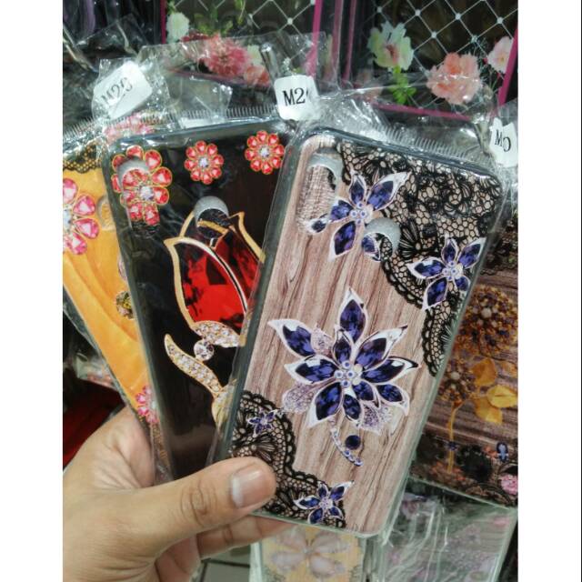 case softcase batik samsung m20