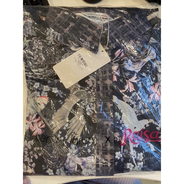 SOLD Wonderful Harmony Crop Shirt - Navy - L- Benang Jarum X Raisa