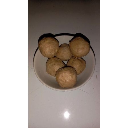 

Bakso besar mentah