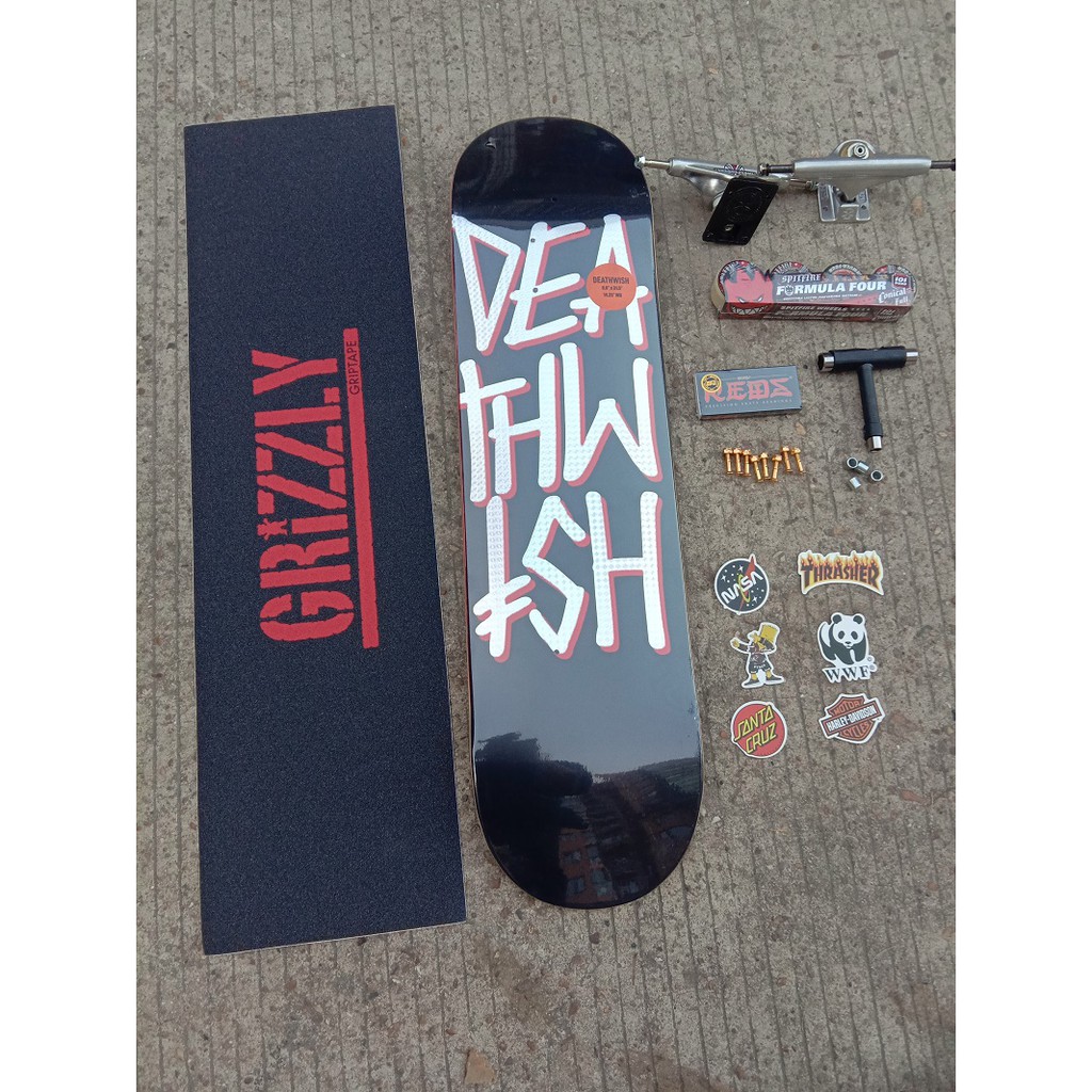 Baker DEATHWISH SET SKATEBOARD 31 / 004 / 8.25 &quot;PRO Double Rockerboard Untuk Pemula