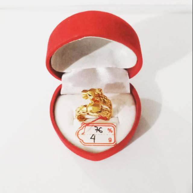 Cincin emas asli kadar 700