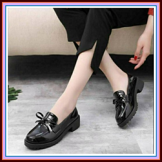 Pl Flat Shoes Import Tawana Sepatu Wanita / Sepatu Loafers Wanita / Sepatu Docmart Slavina / Bisa C
