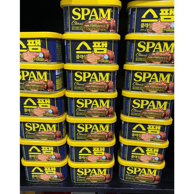 

Spam Classic Daging Babi 200Gram Dari Korea