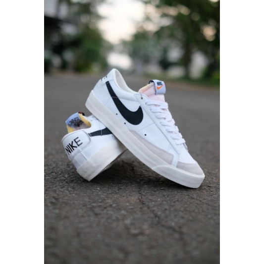 Nike Blazer Low 77 Vintage white black