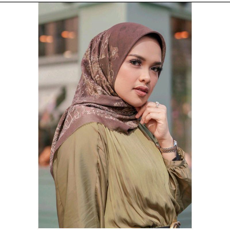 [Warehouse Sale] British Brown Voal Buttonscarves