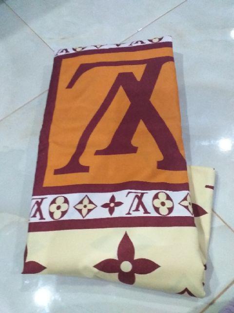 Sprei Motif Brand Guci Uk 120, 160, 180, 200