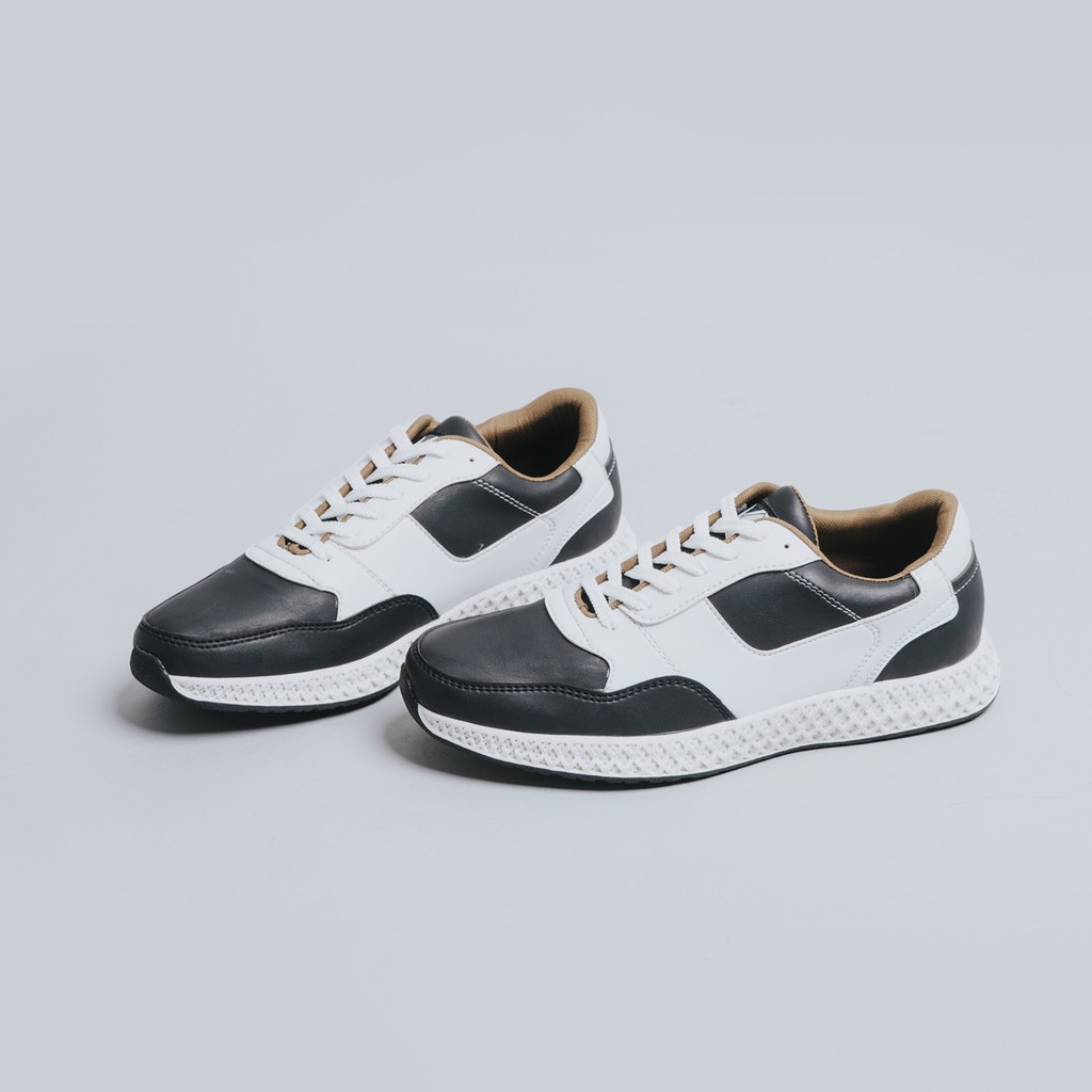 ACE WHITE | ManNeedMe x Lvnatica | Sepatu Sneakers Pria  Sepatu Casual Original