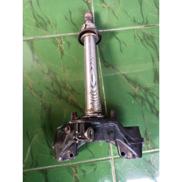 segitiga Suzuki rc 100 bravo original
