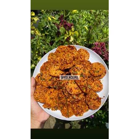 

Kripik Tempe Pedas Daun Jeruk 200gr