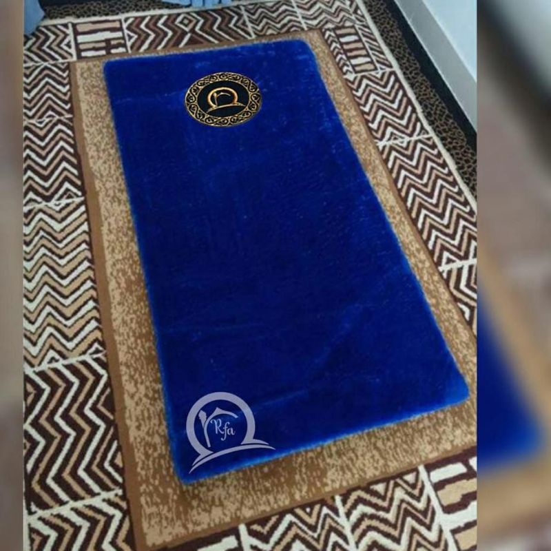 Sajadah Super Tebal Busa 4cm Sejadah Bulu Rasfur Empuk Lembut Tebel Alas Sholat-Biru
