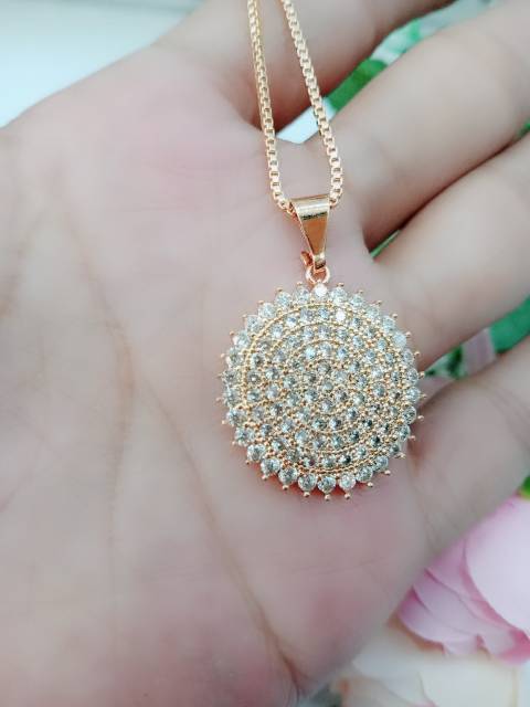 Xuping Kalung Dan liontin Mata full