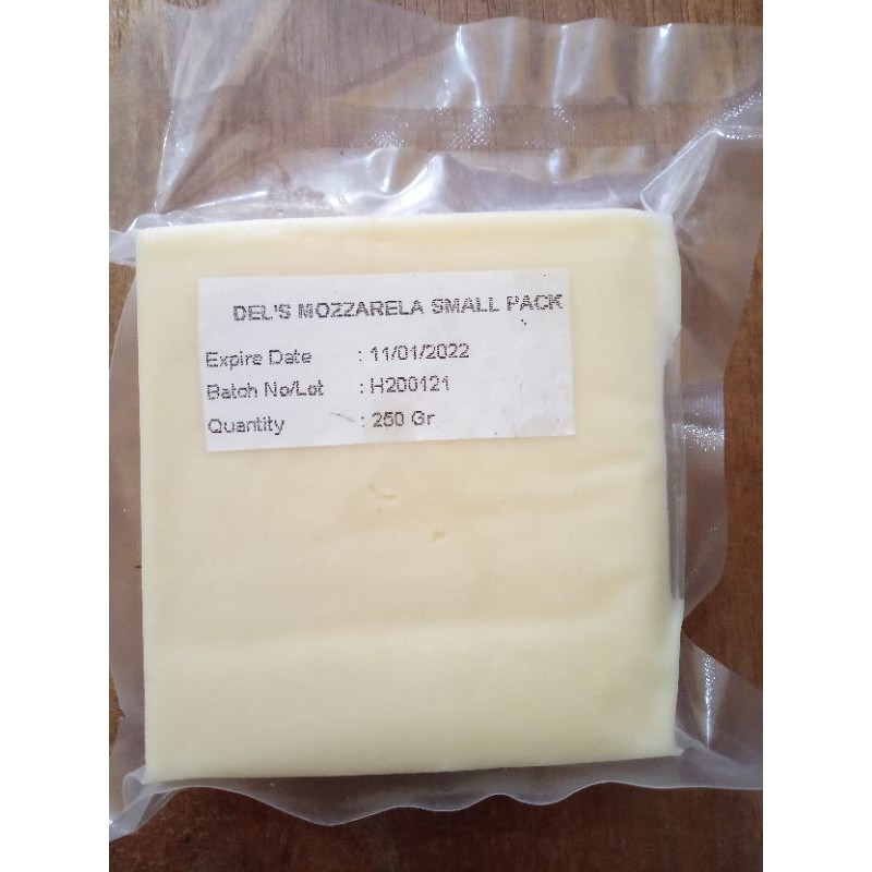 

Keju Mozzarella Eurial - Repack 250gr